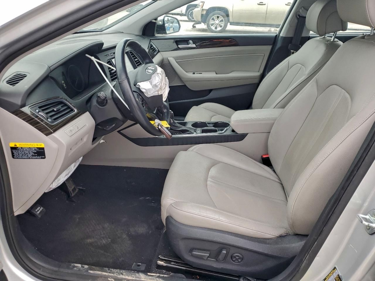 Hyundai SONATA Sport Image 4