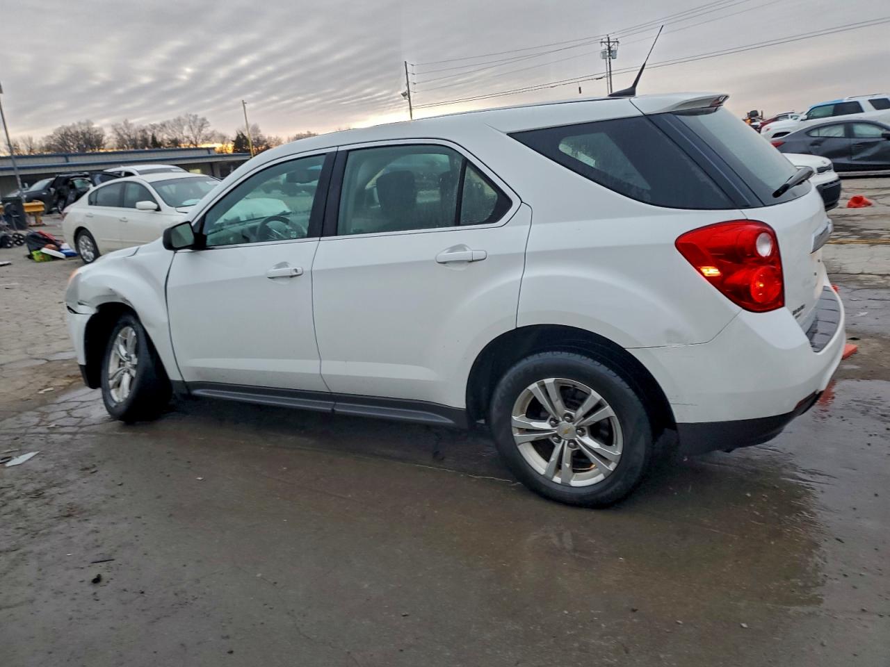 Chevrolet Equinox Ls Image 3