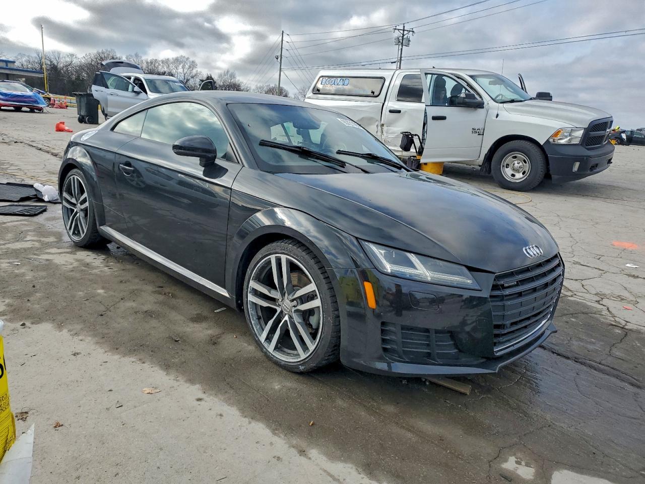 Audi TT Image 2