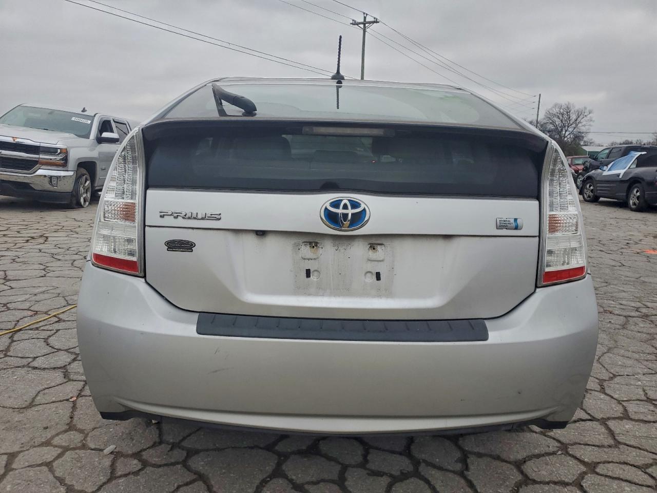 Toyota Prius Image 12