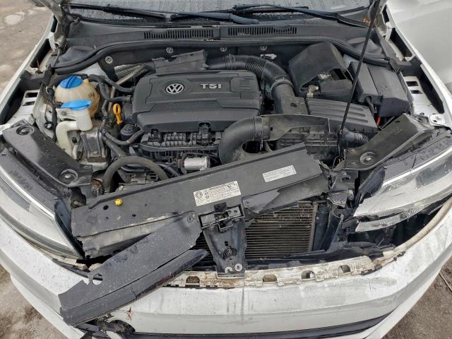 Volkswagen Jetta Sport Image 9