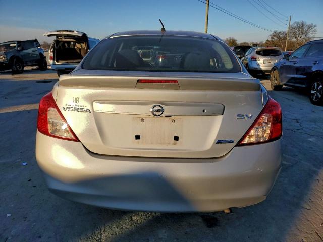 Nissan Versa S Image 4