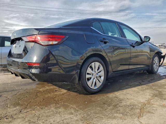 Nissan Sentra S Image 3