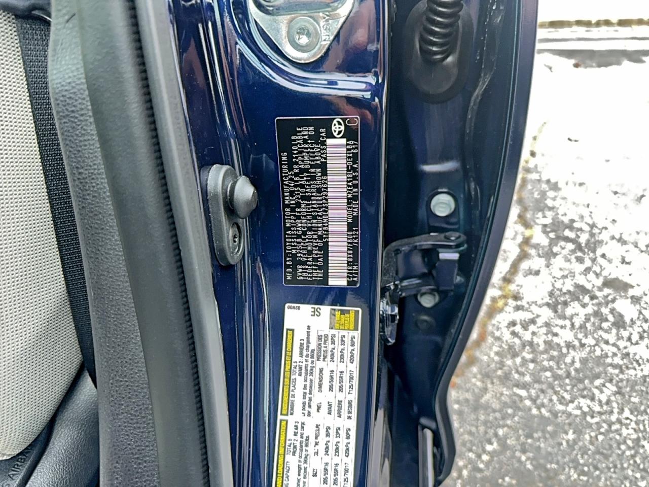 Toyota Corolla Le Image 6