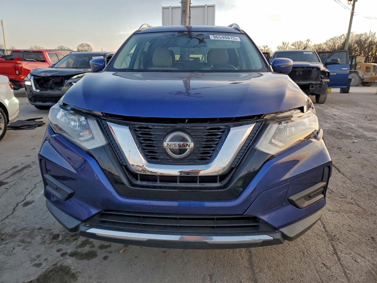 Nissan Rogue S Image 5