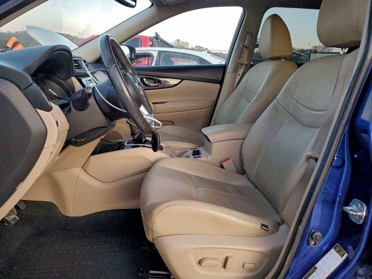 Nissan Rogue S Image 12