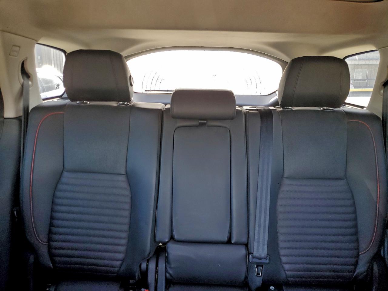 Land Rover Discovery Hse Image 14