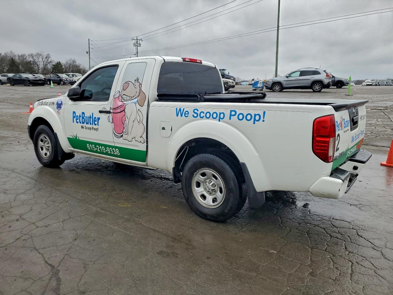 Nissan Frontier S Image 2