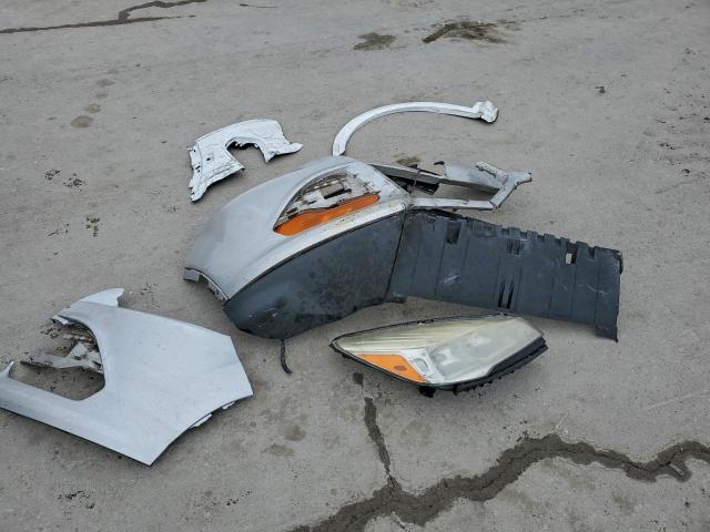 Ford Escape S Image 9