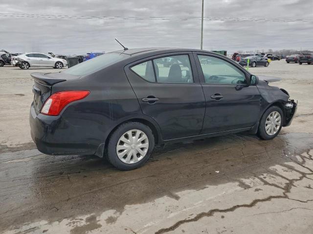 Nissan Versa S Image 5