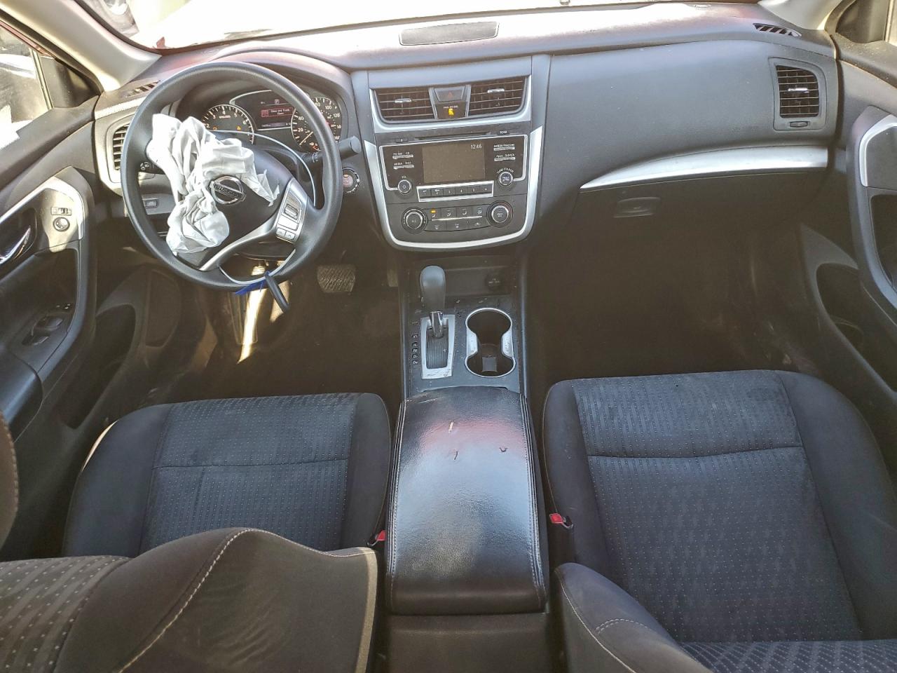 Nissan Altima 2.5 Image 6