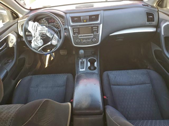 Nissan Altima 2.5 Image 6