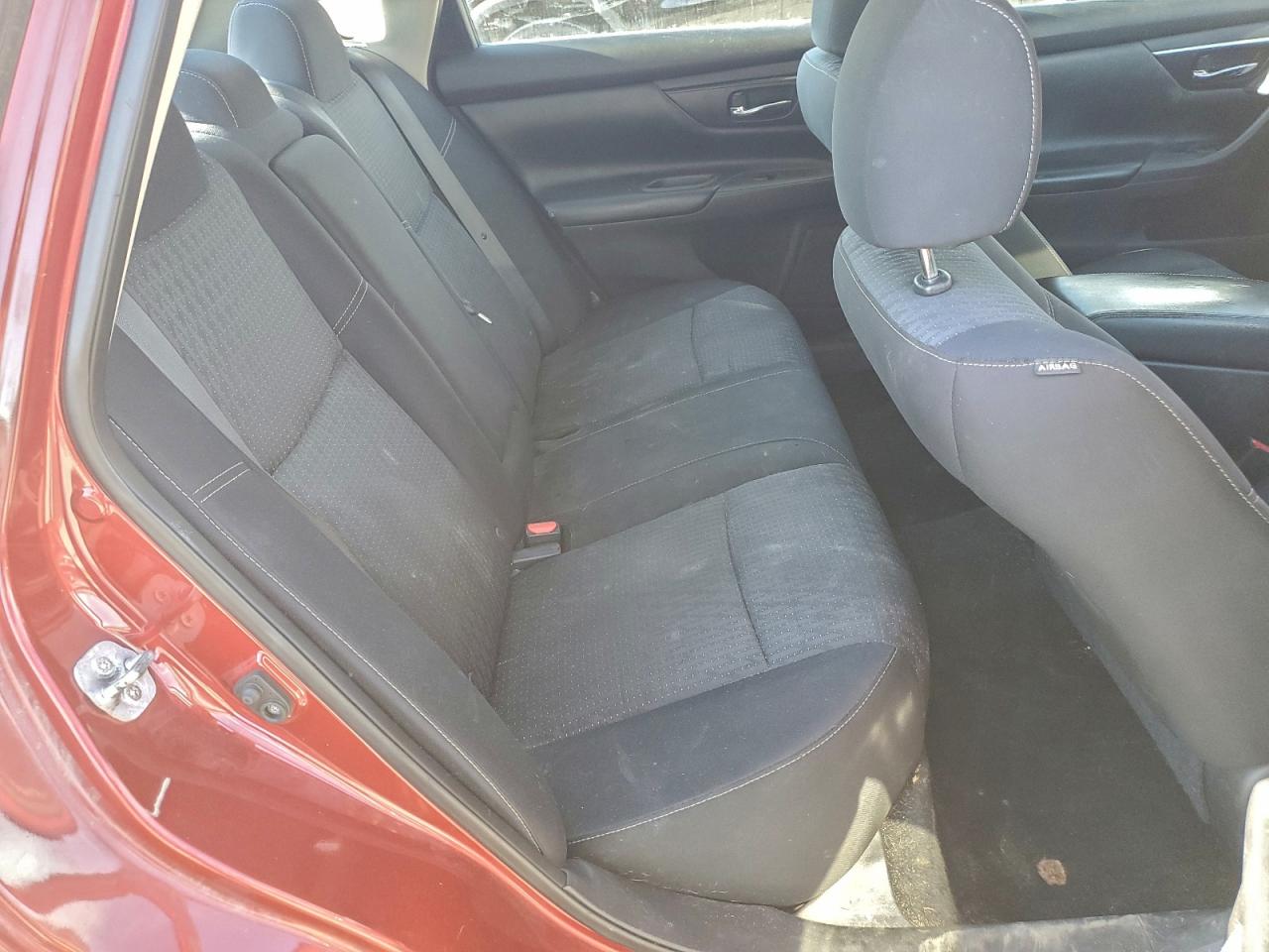 Nissan Altima 2.5 Image 9