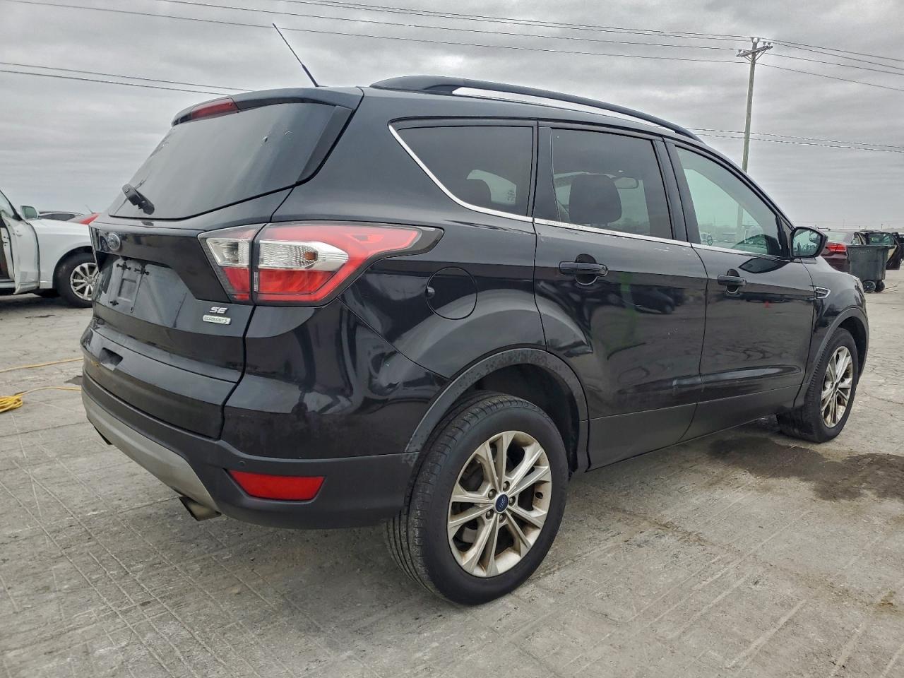 Ford Escape Se Image 5