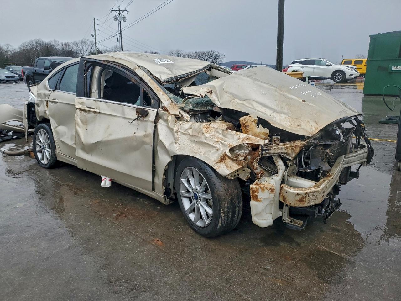 Ford Fusion Se Image 3