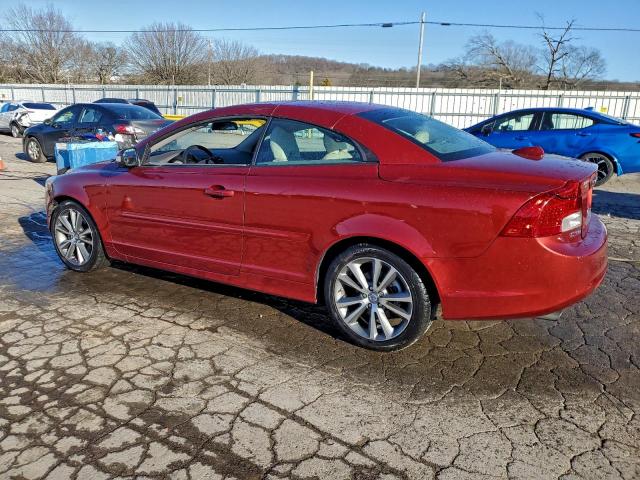 Volvo C70 T5 Image 12