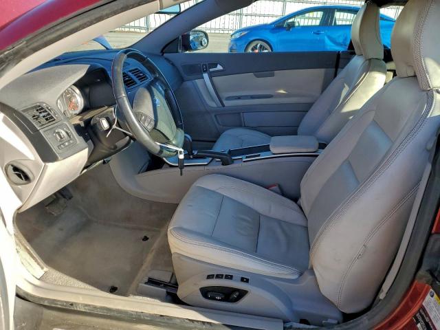 Volvo C70 T5 Image 7