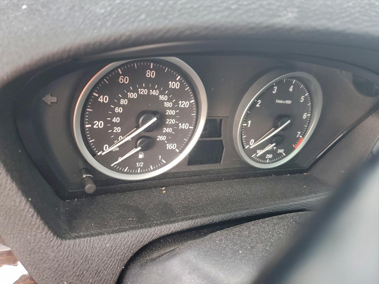 BMW X Series Xdrive50i Image 10