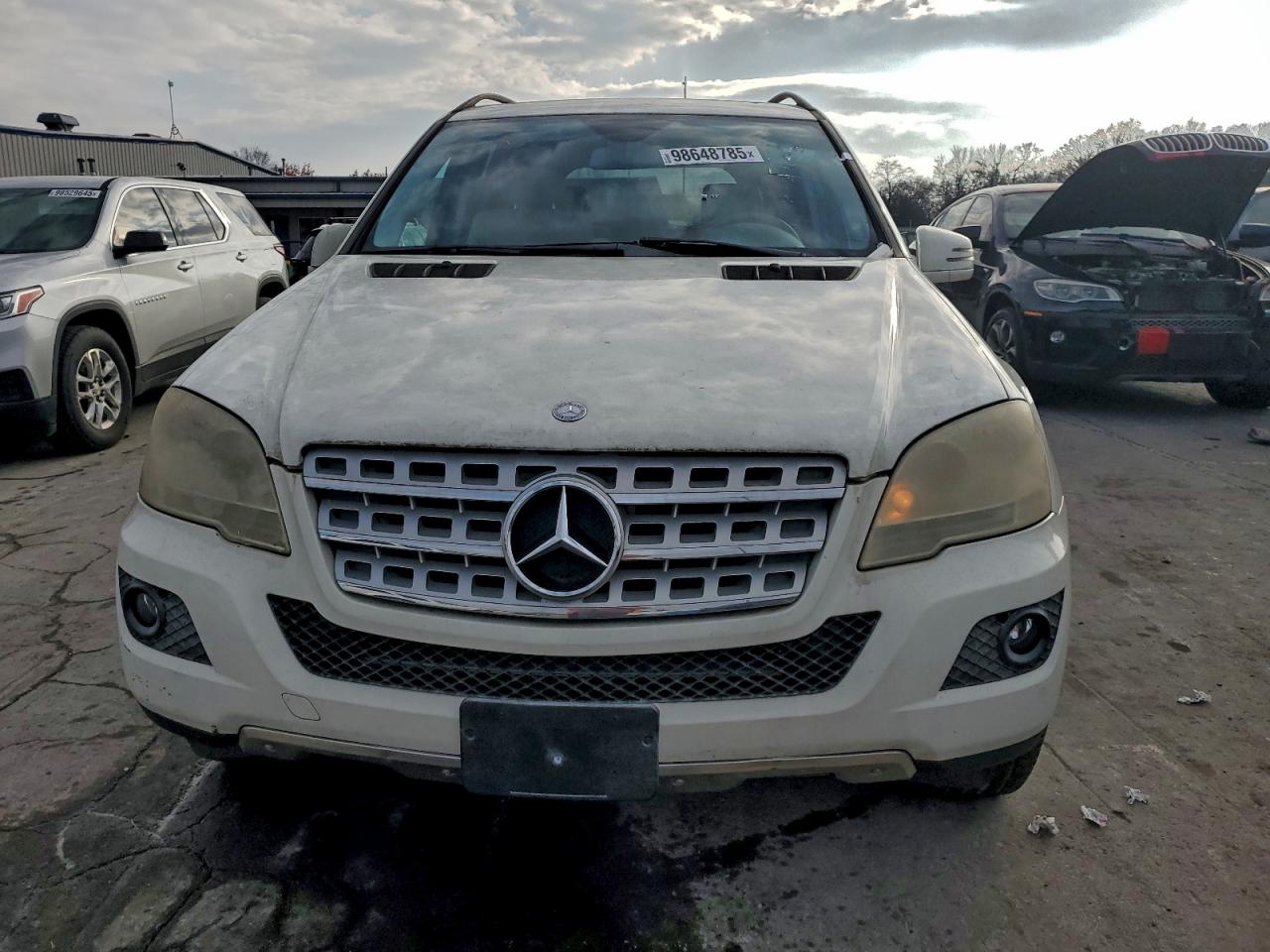 Mercedes-Benz M-Class 350 Image 5