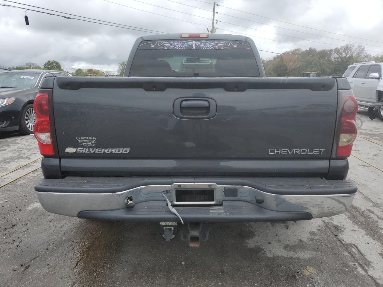 Chevrolet Silverado C1500 Image 9