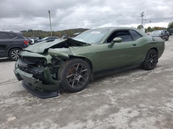  Salvage Dodge Challenger