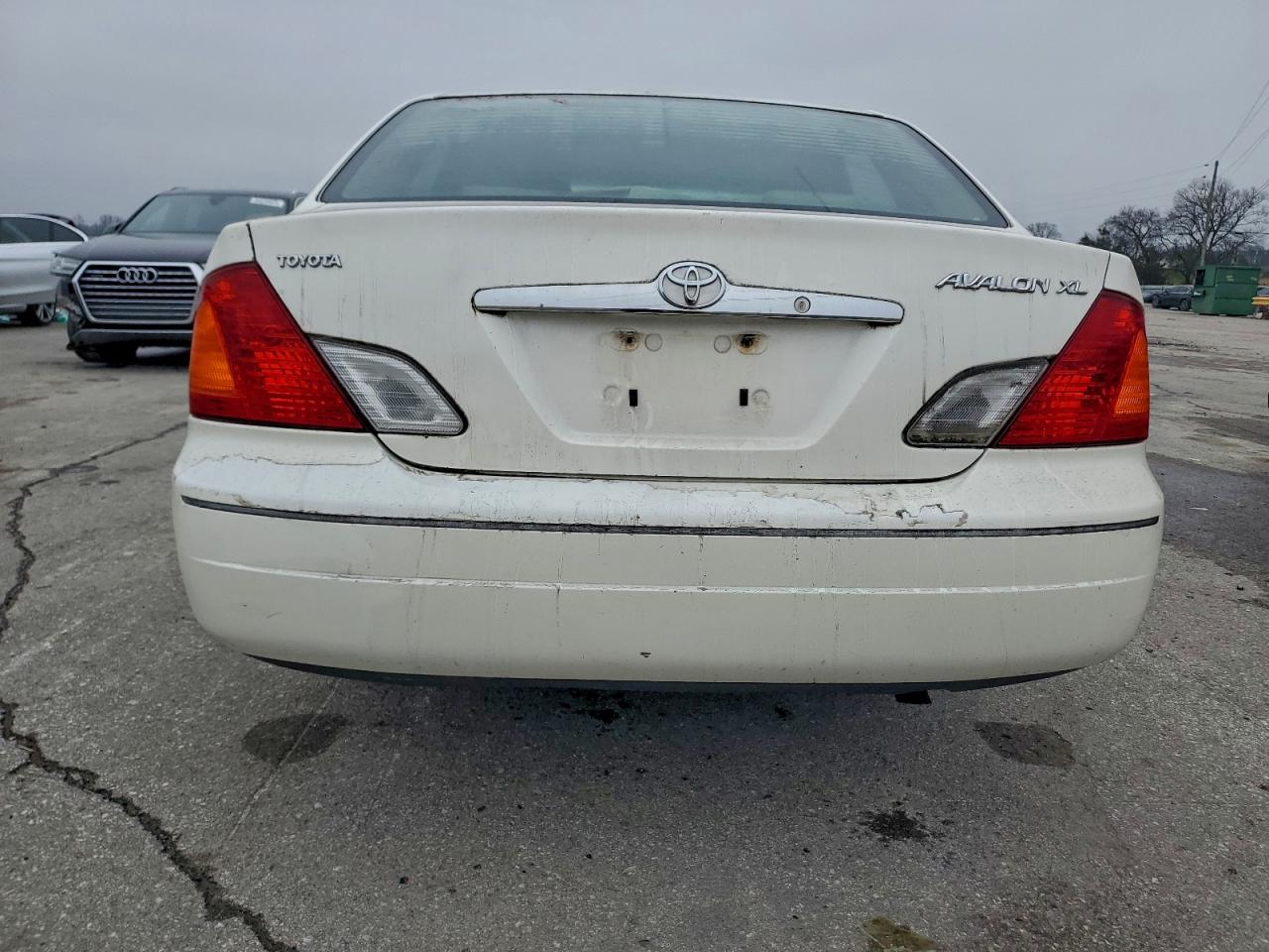 Toyota Avalon Xl Image 9