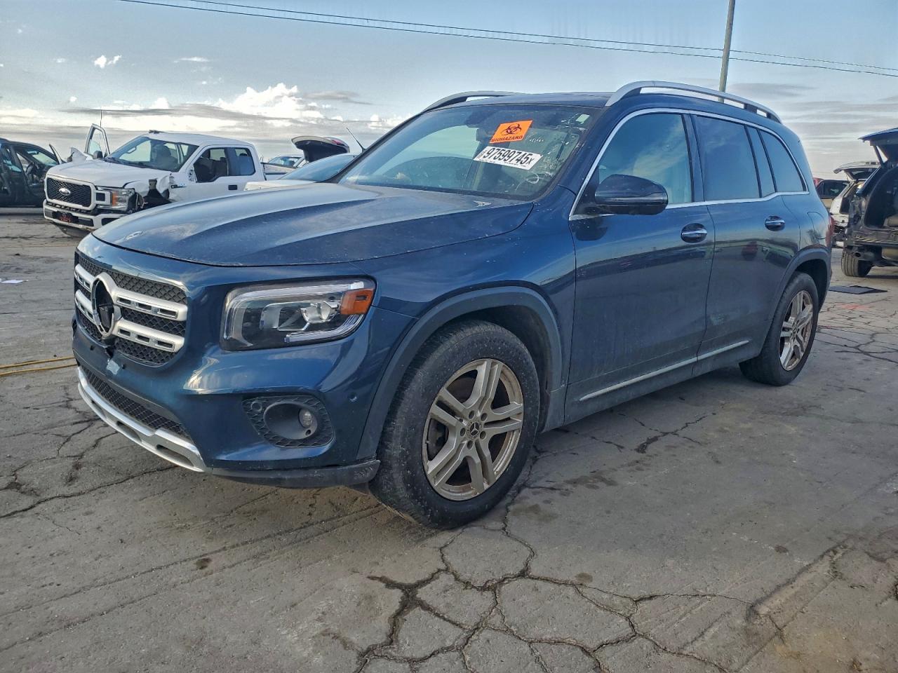 Mercedes-Benz GLB 250 4matic Image 1