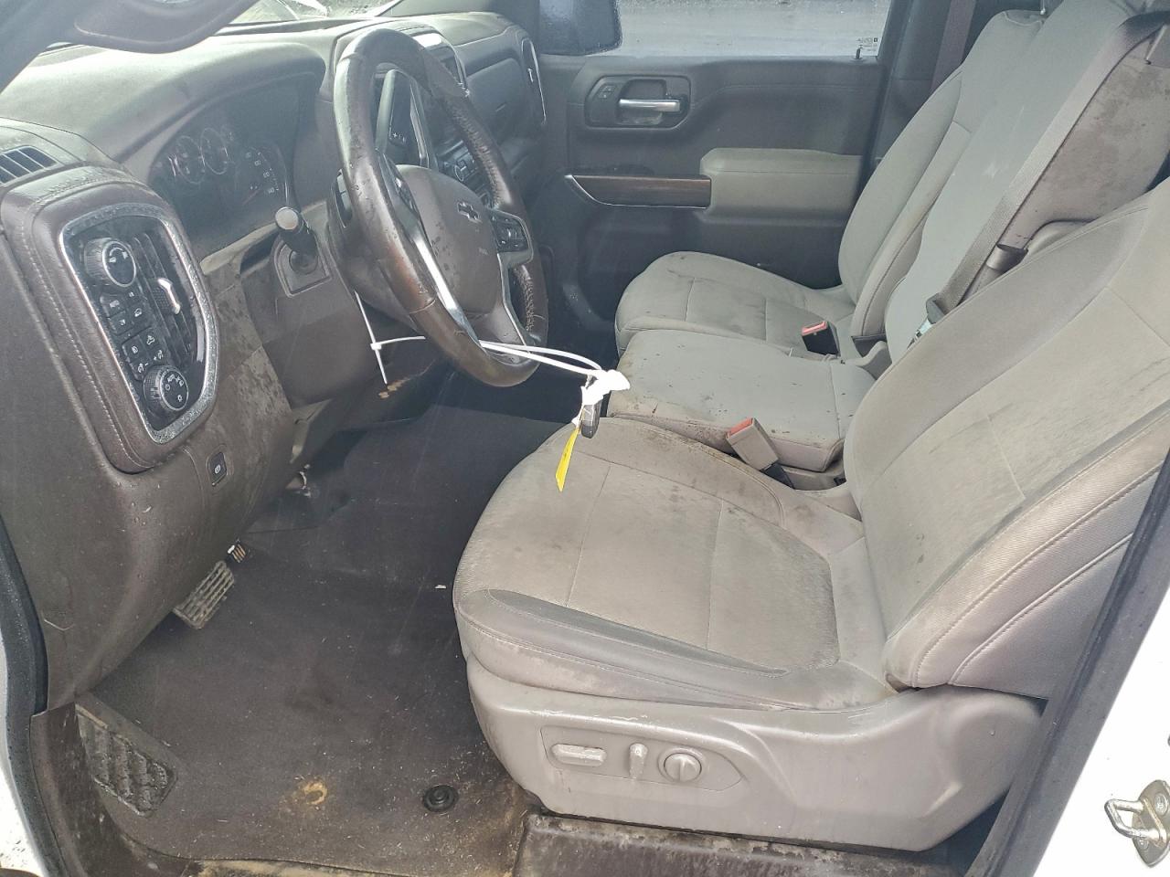 Chevrolet Silverado K1500 Rst Image 8