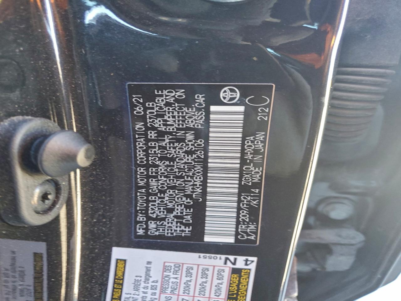 Toyota C-HR Xle Image 12