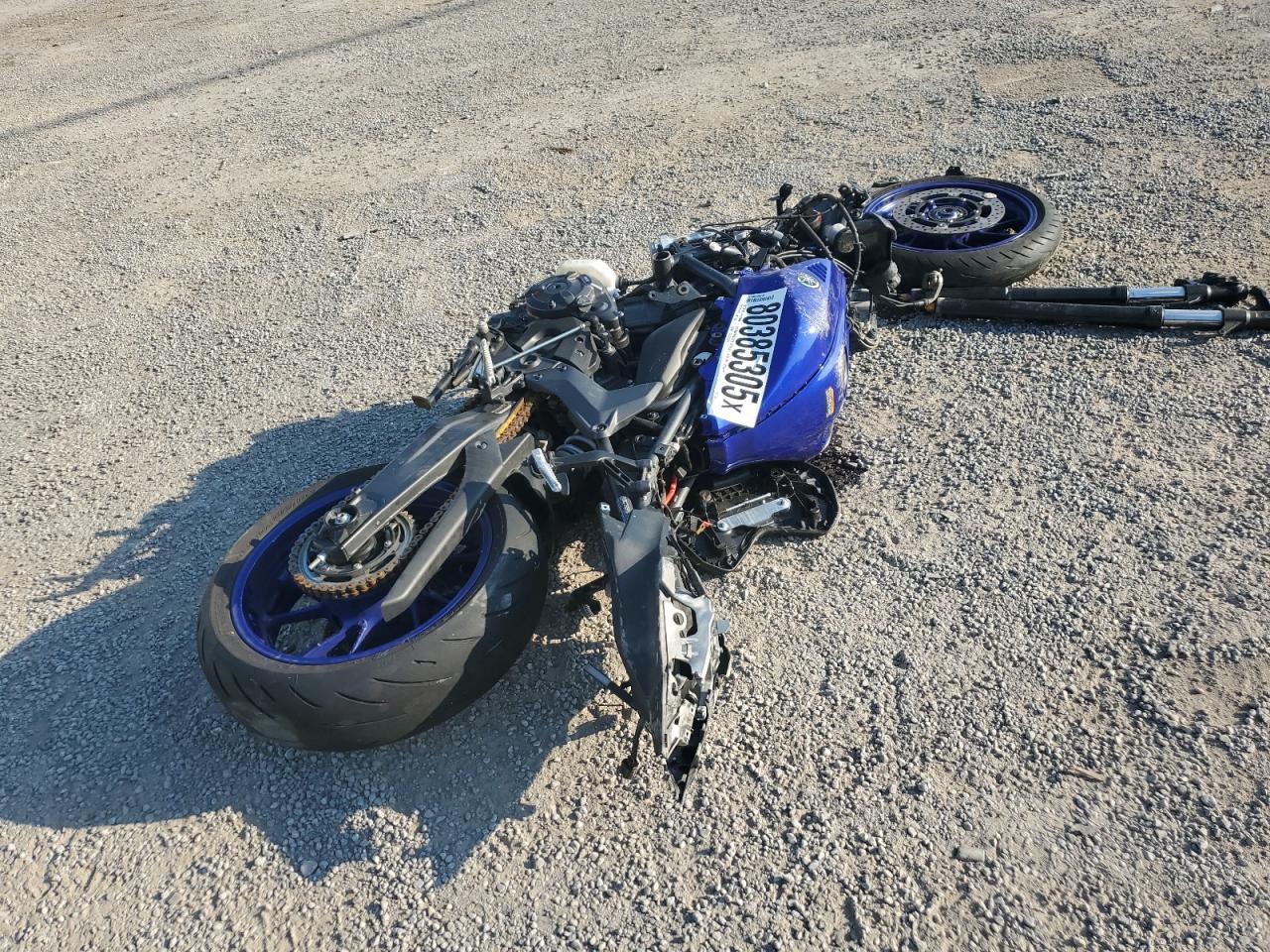 Yamaha Yzfr7 Image 4