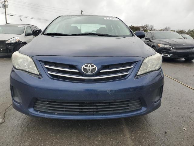 Toyota Corolla Base Image 3