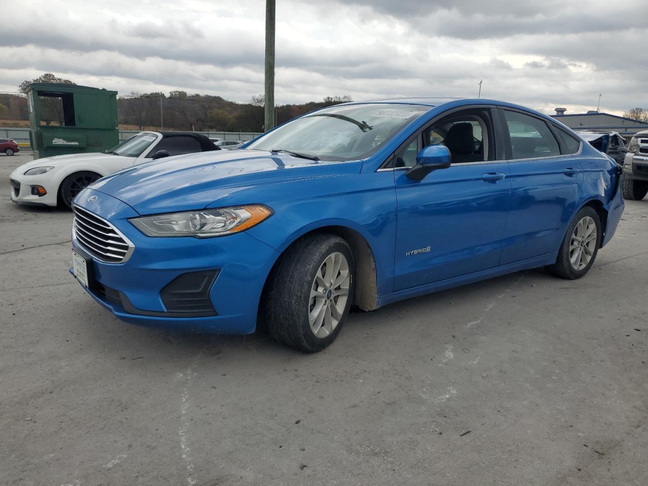Ford Fusion Se Image 1