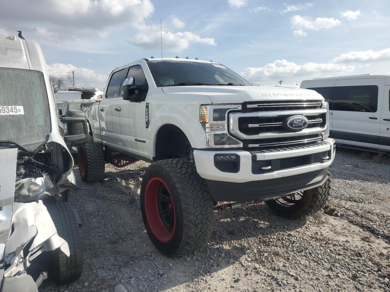 Ford F-250 Super Duty Image 4
