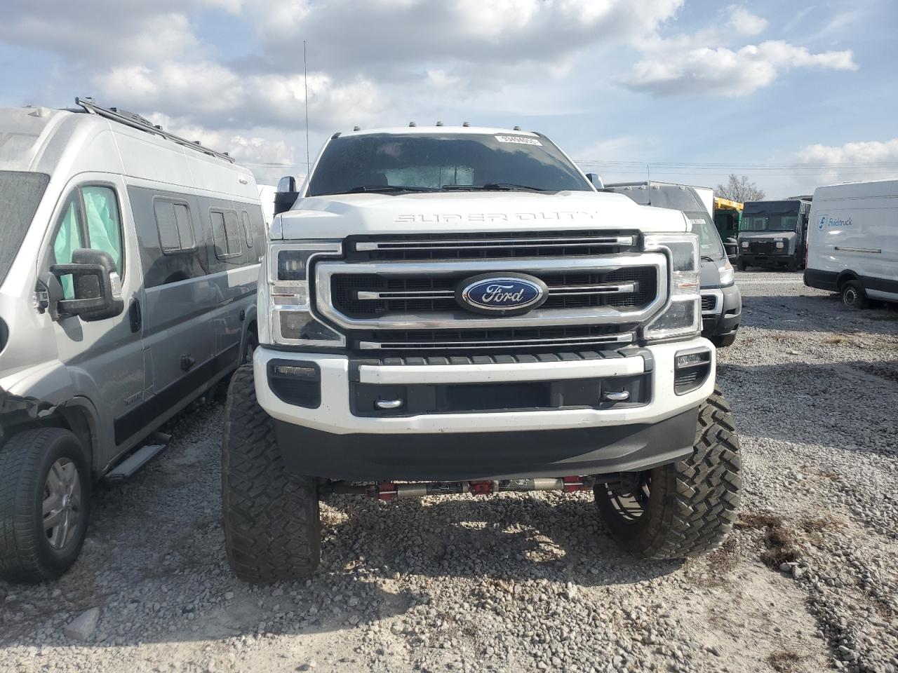 Ford F-250 Super Duty Image 6