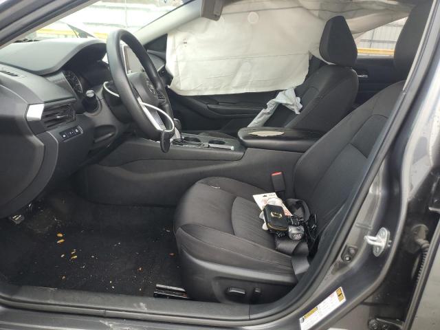 Nissan Altima S Image 5