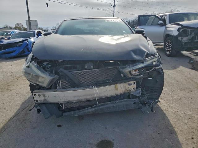 Nissan Maxima 3.5s Image 4