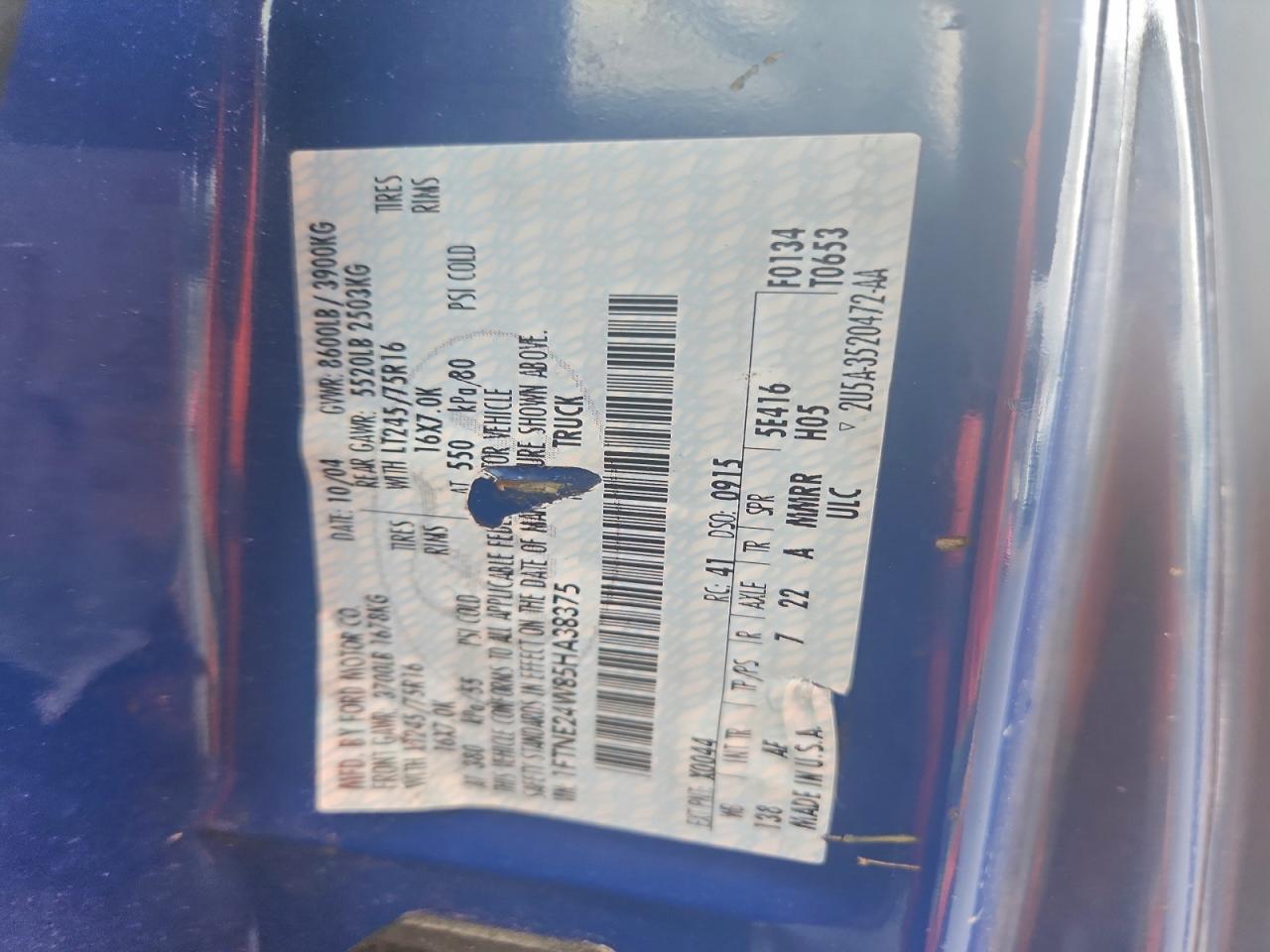 Ford Econoline E250 Van Image 10