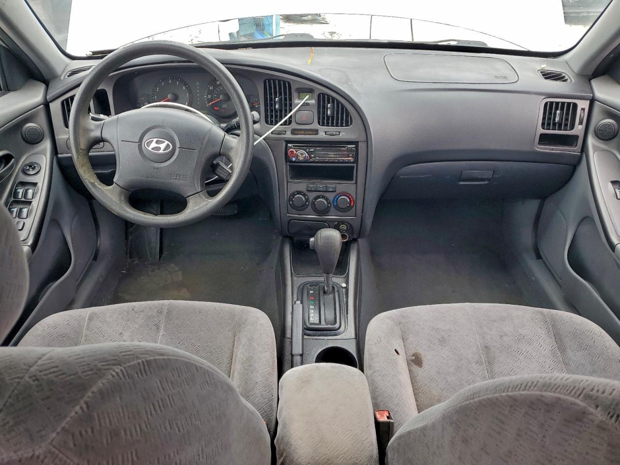 Hyundai ELANTRA Gls Image 11