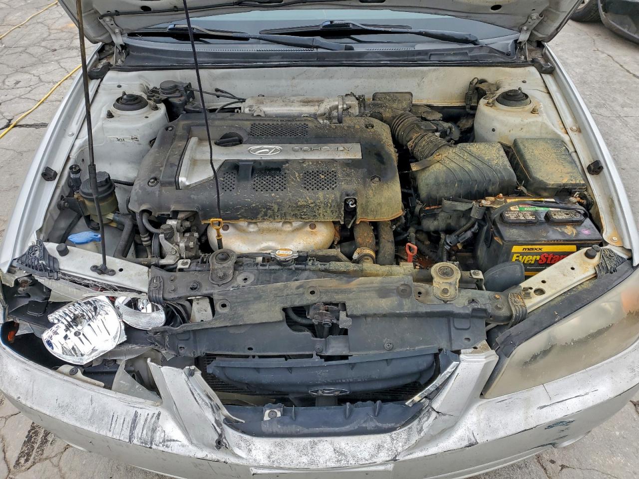 Hyundai ELANTRA Gls Image 2