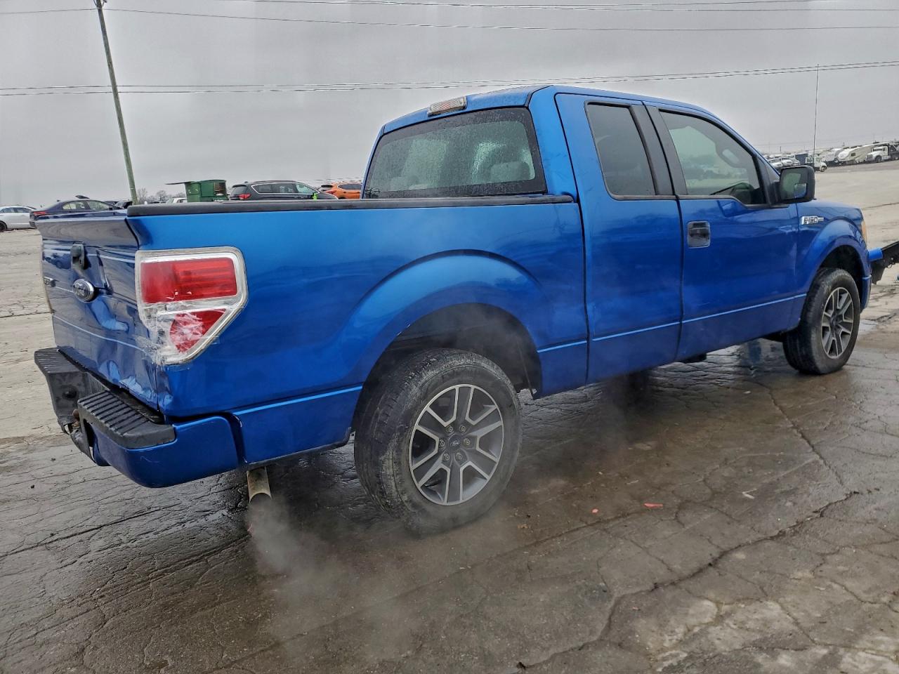Ford F-150 Super Cab Image 9