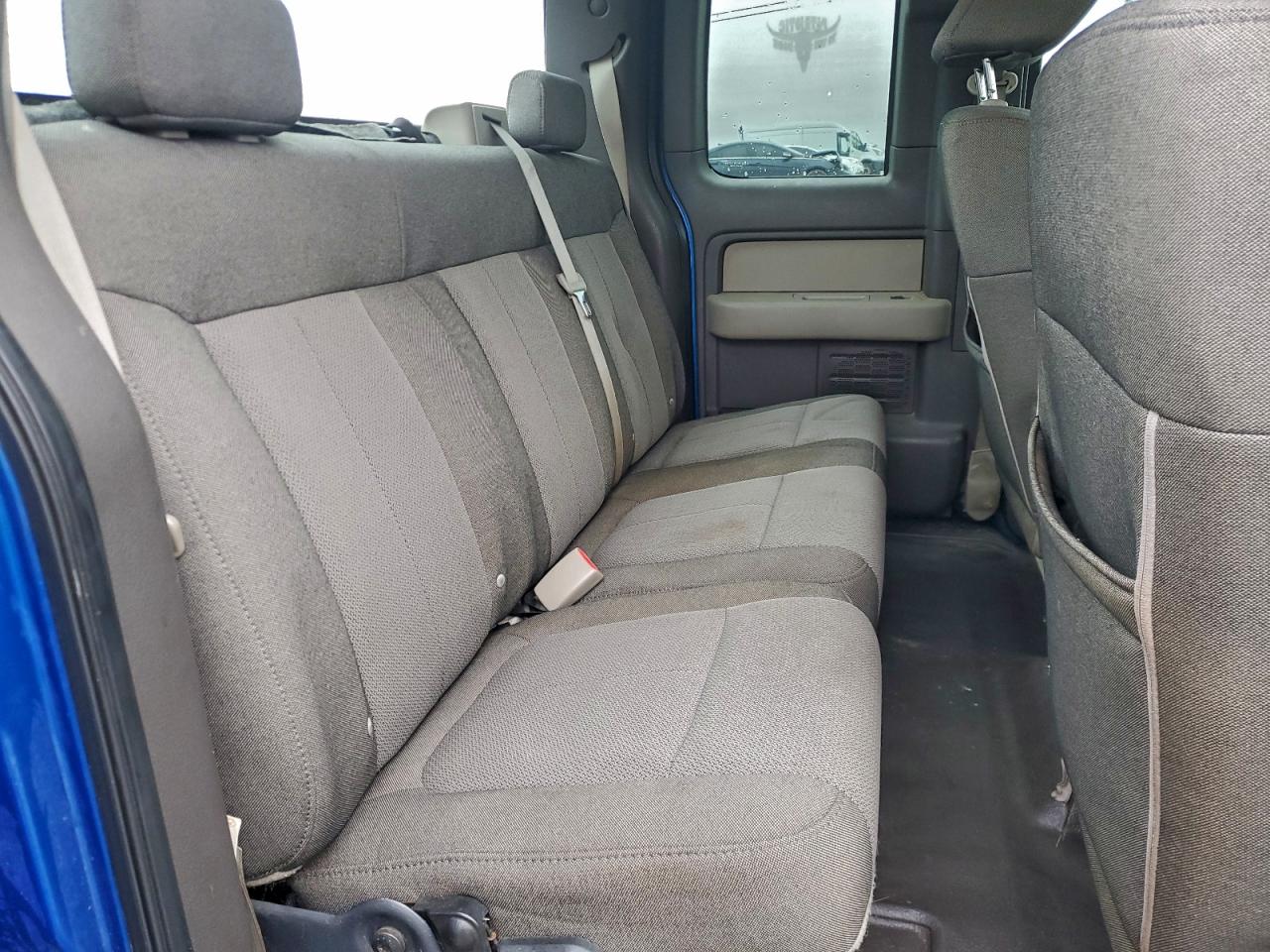 Ford F-150 Super Cab Image 8