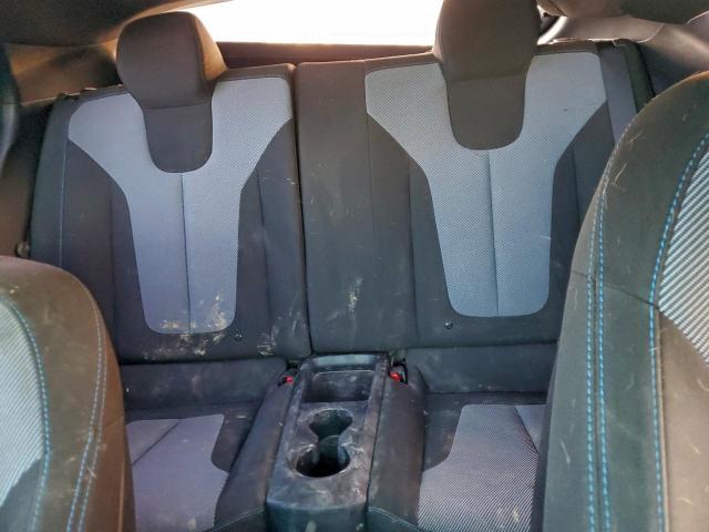 Hyundai VELOSTER Base Image 11