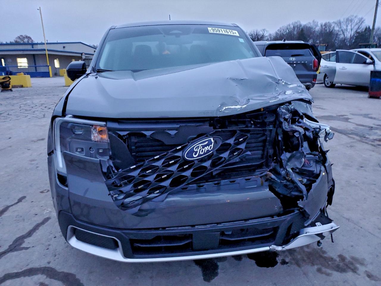 Ford Maverick L Lariat Image 4