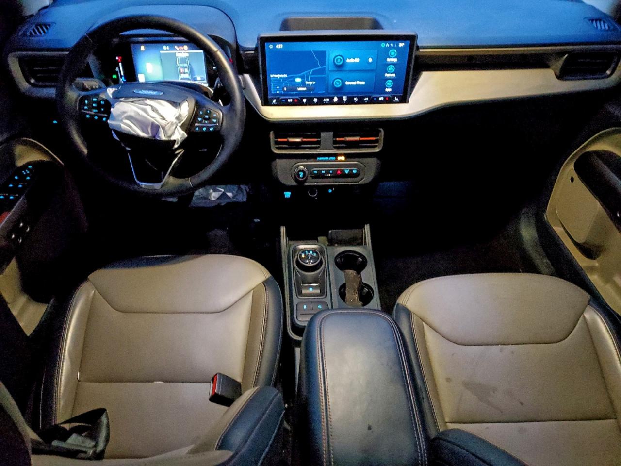 Ford Maverick L Lariat Image 11