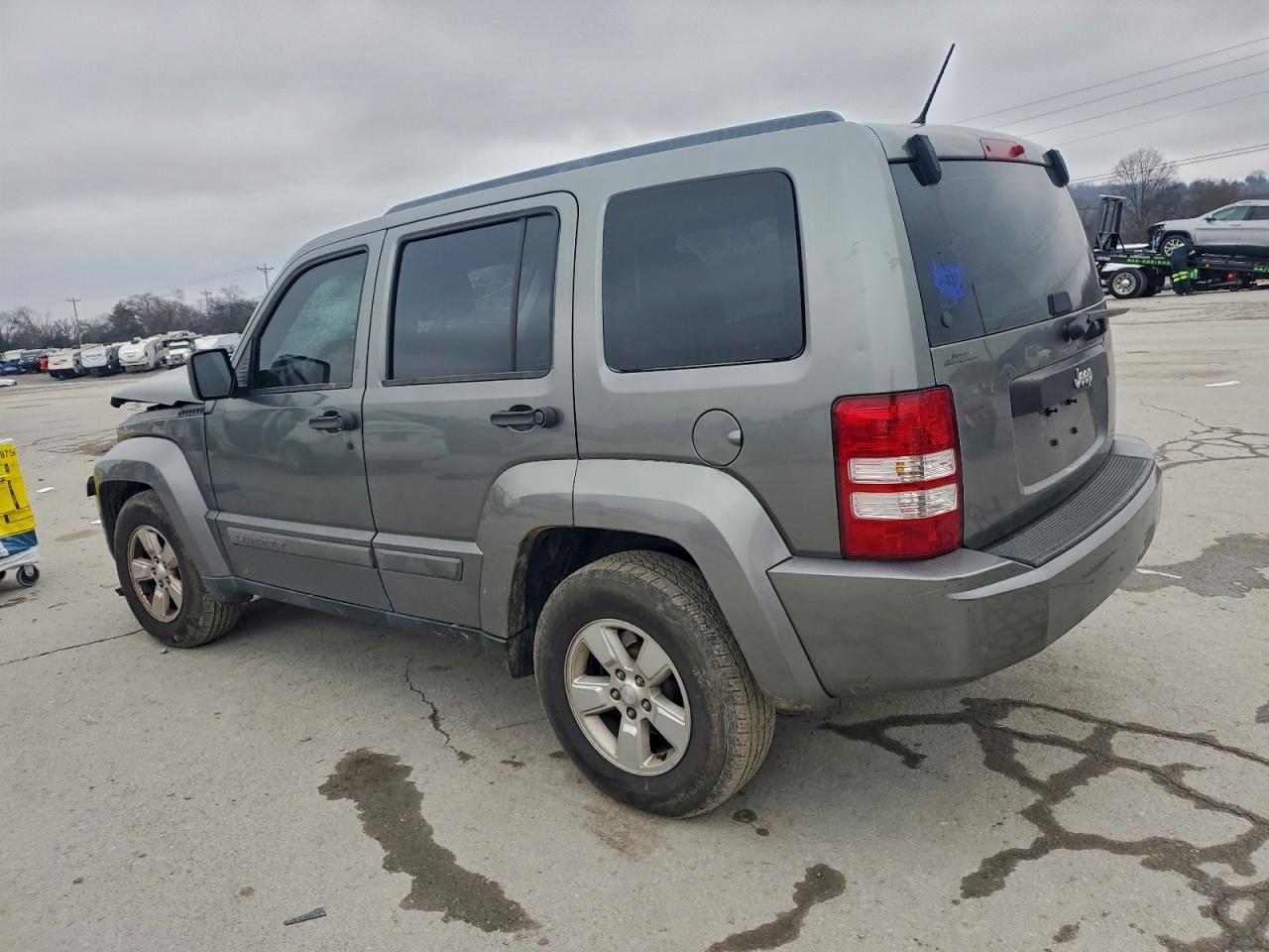 Jeep Liberty Sport Image 5