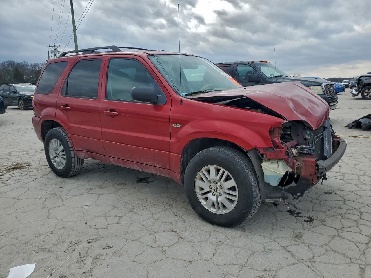 Mercury Mariner Image 4