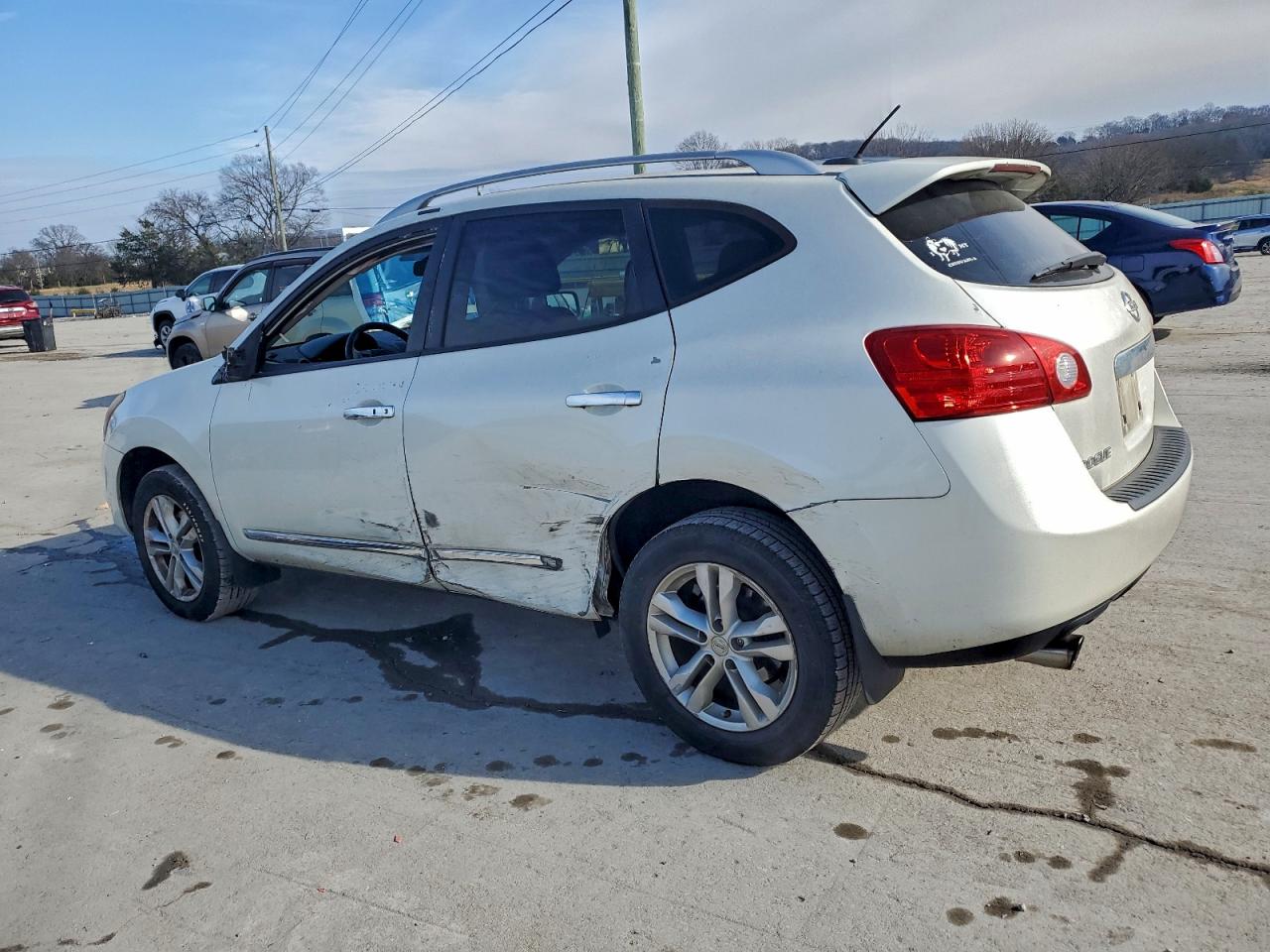 Nissan Rogue S Image 5