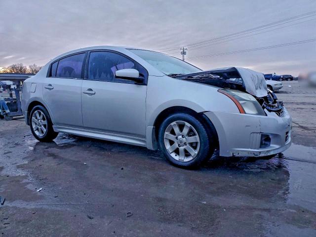 Nissan Sentra 2.0 Image 4