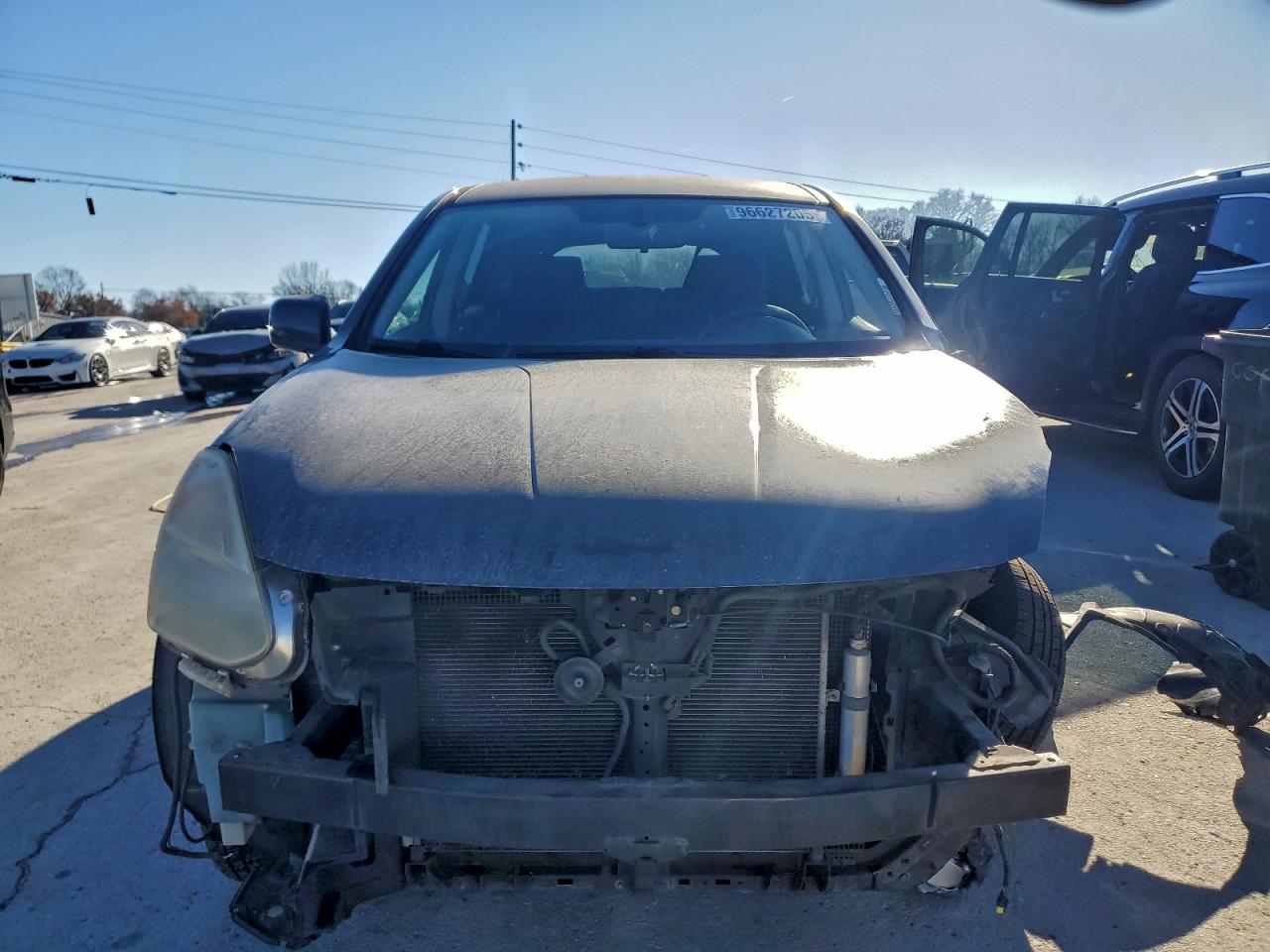 Nissan Rogue S Image 5