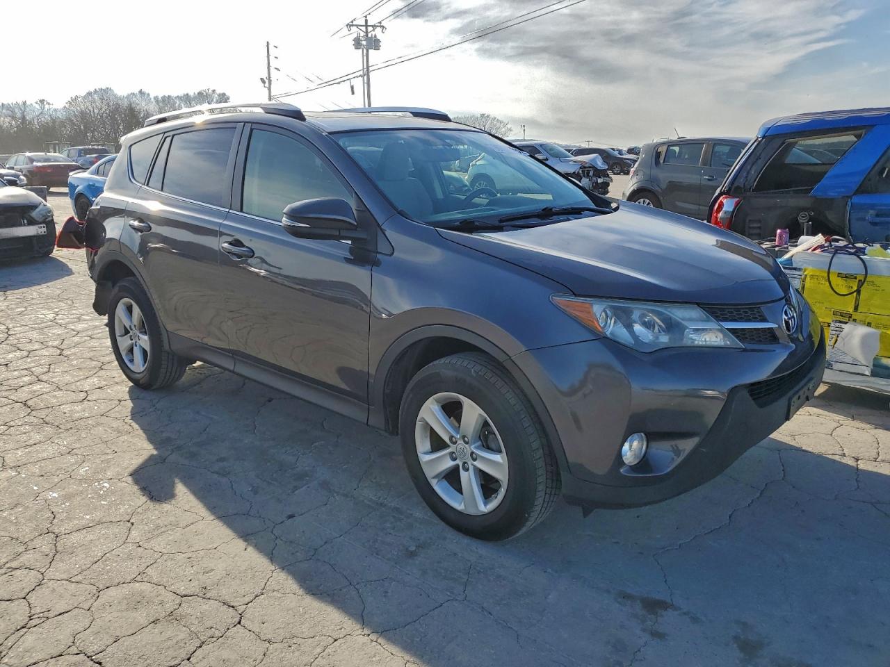 Toyota RAV4 Xle Image 3